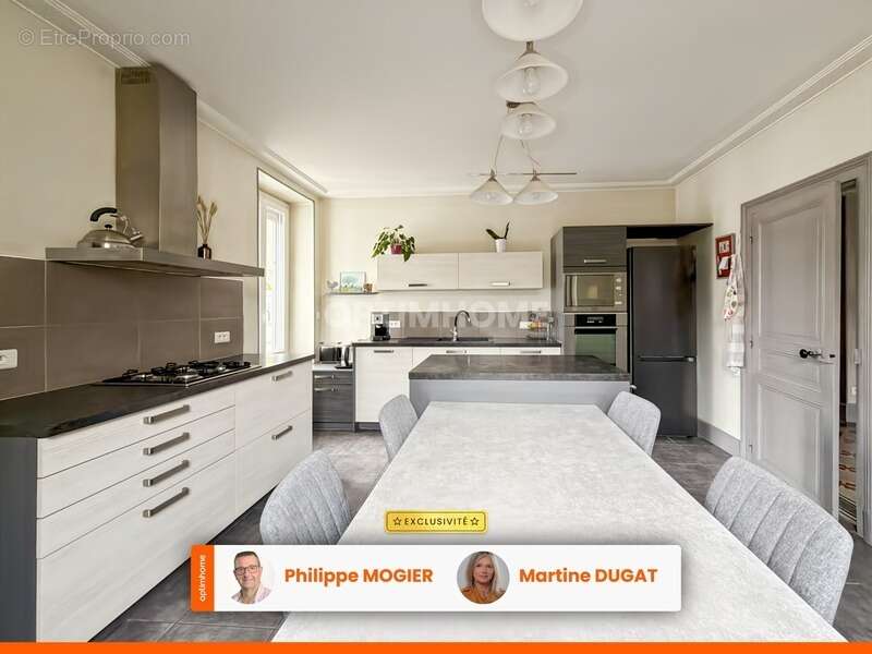 Maison à CUSSET