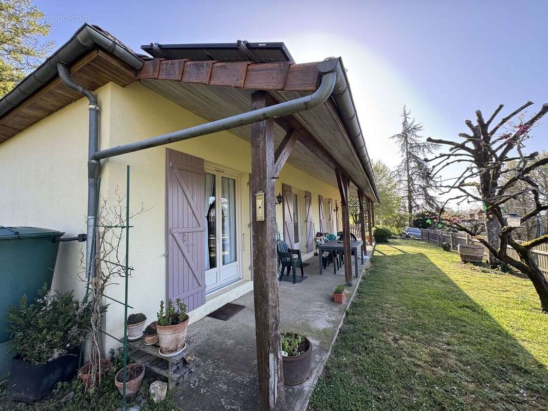 IMG2256 - Maison à SAINT-CYPRIEN