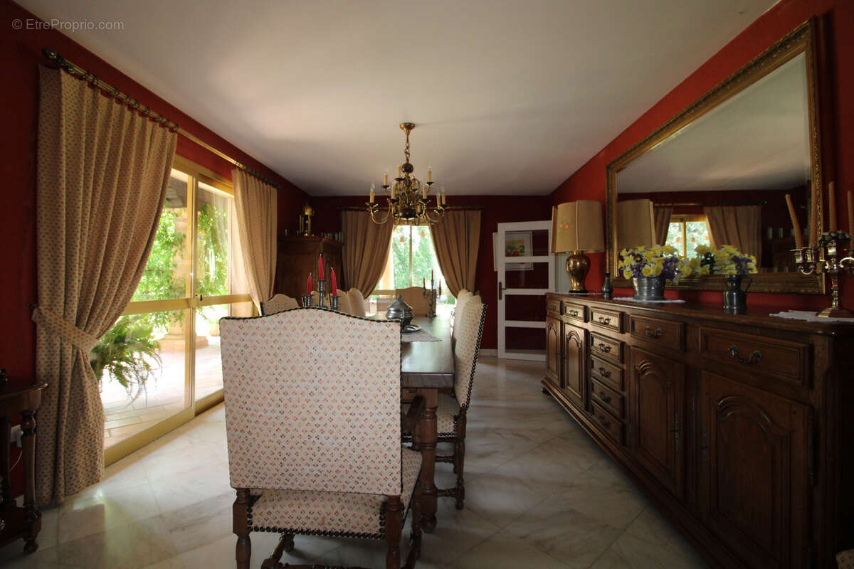 Maison à SAINT-CHRISTOL-LES-ALES