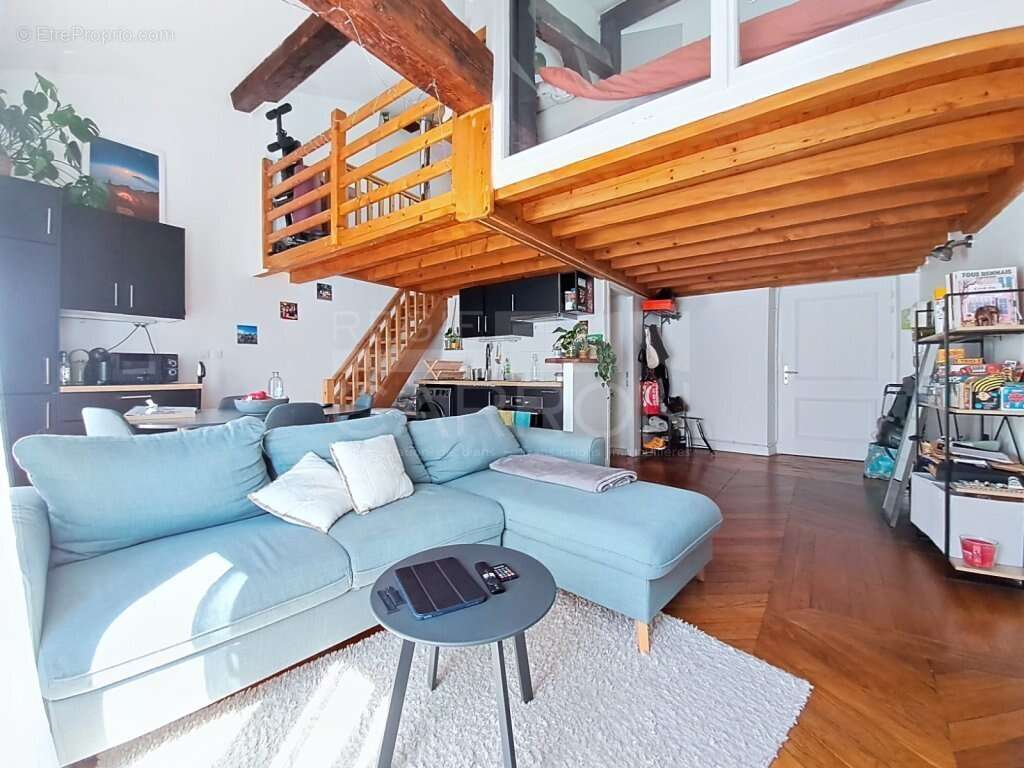 Appartement à LYON-1E