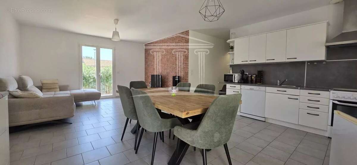 Maison 113 m² à Sorgues  - photo 3