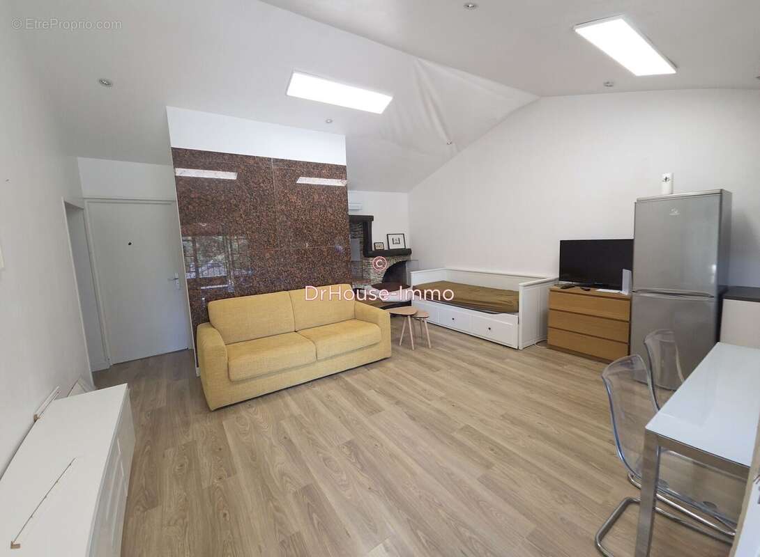 Maison 134 m² à Chateauneuf-Les-Martigues  - photo 2