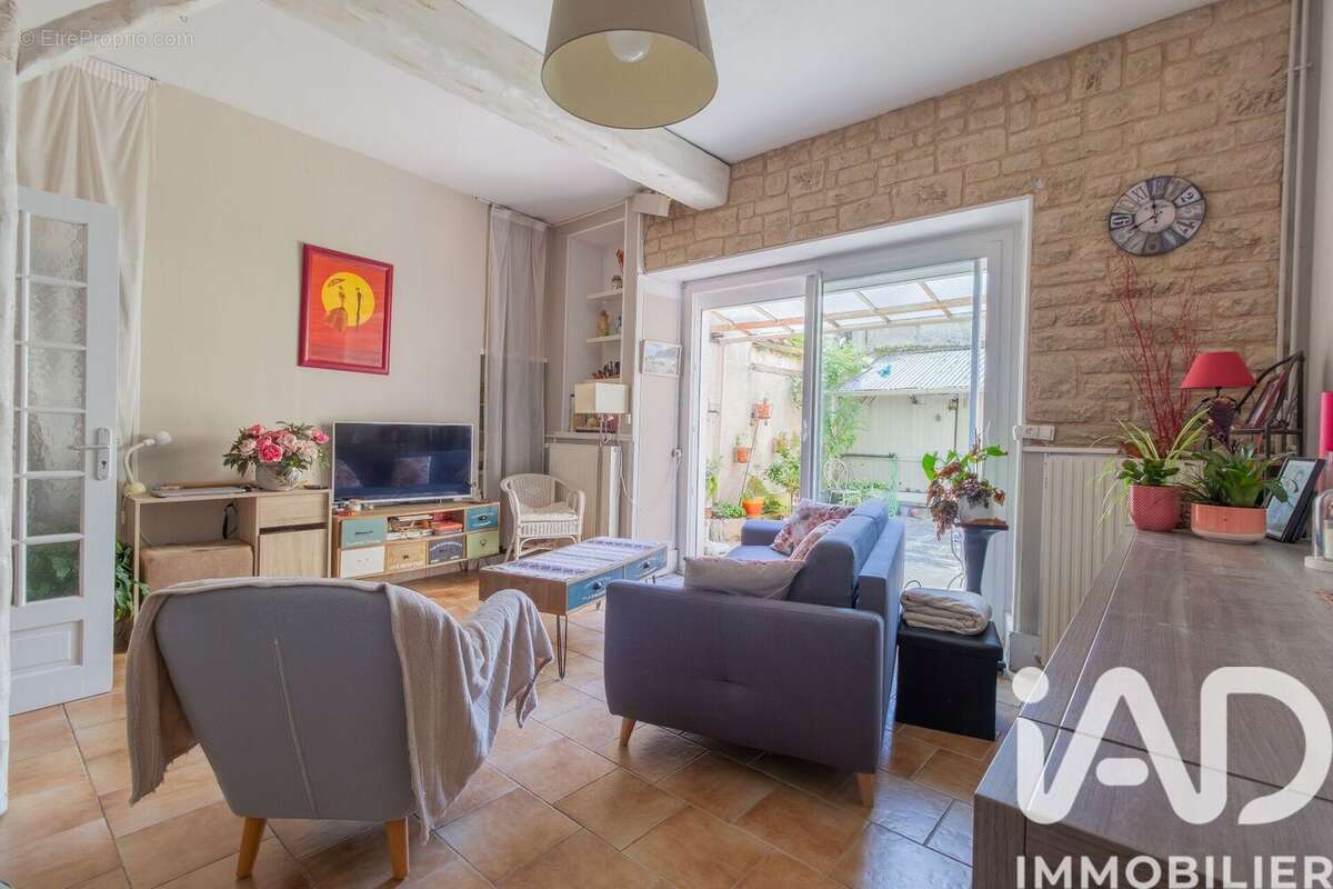 Maison 101 m² à Hericy  - photo 2