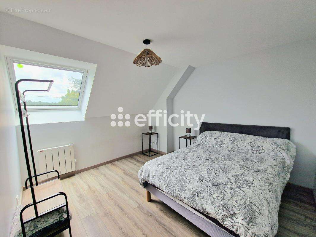 Maison à LA HAYE-DU-PUITS