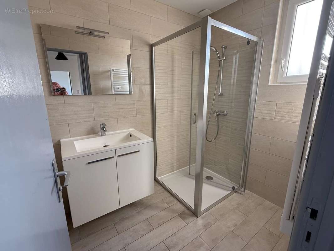 Maison T4 neuve de plain pied avec garage sur 1827m2 de terrain, proche Nogaro - photo 7