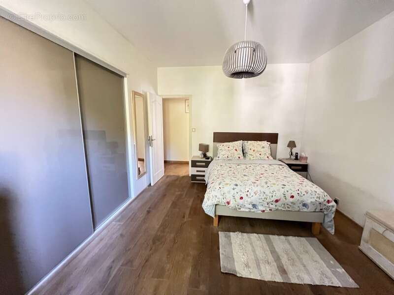 Maison à NUITS-SAINT-GEORGES