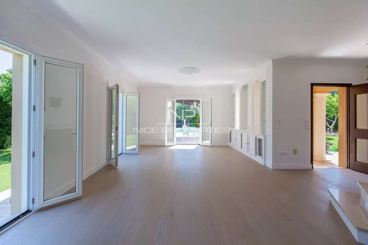 Maison à VILLEFRANCHE-SUR-MER