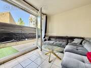 Appartement à LES PAVILLONS-SOUS-BOIS