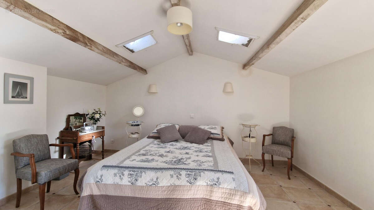 Maison à LE PELLERIN