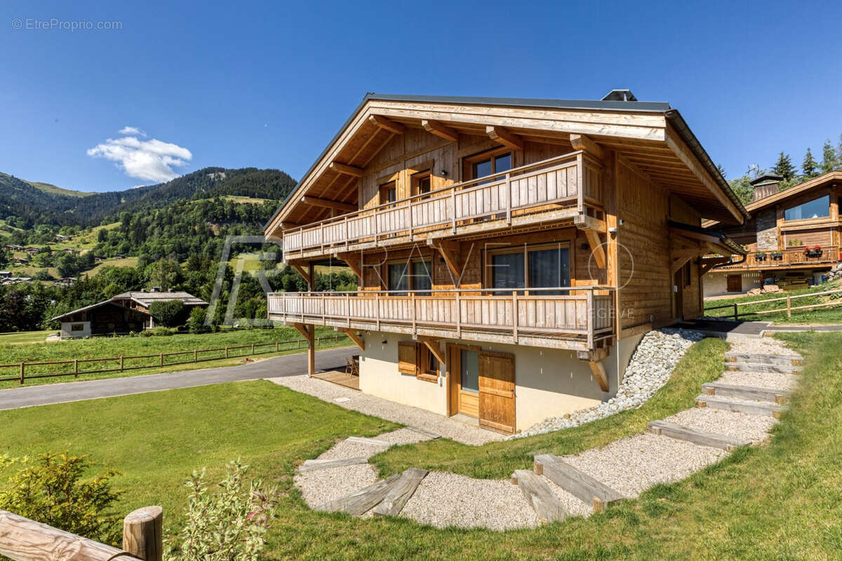Maison à PRAZ-SUR-ARLY