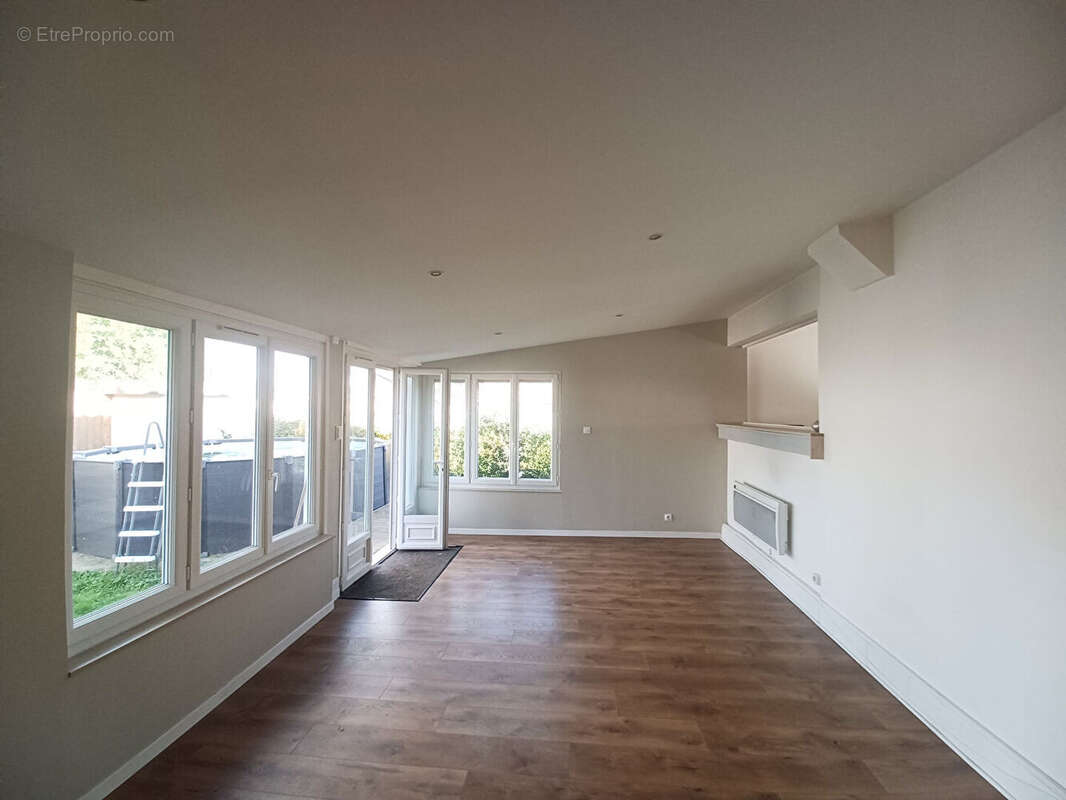 Maison à CARBON-BLANC