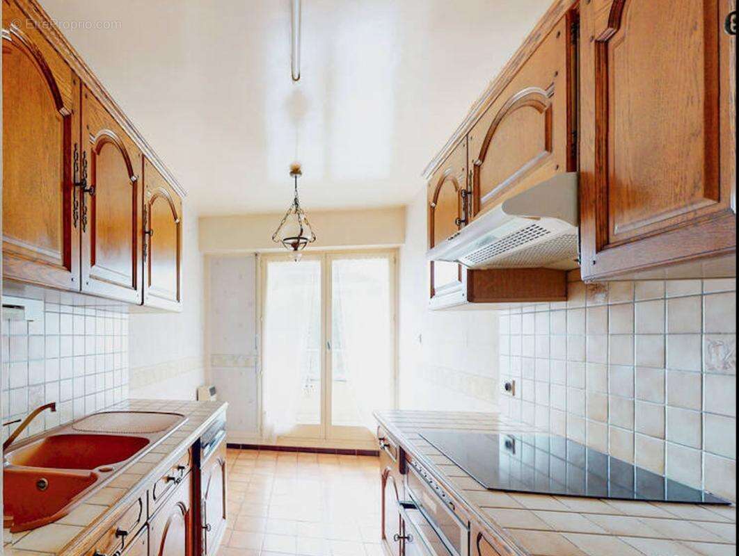 Appartement à SAINT-GRATIEN