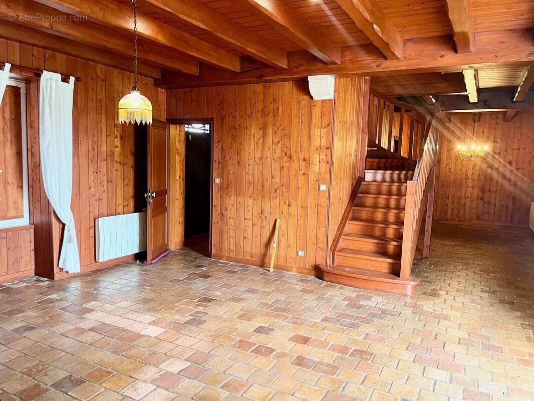 Maison à BOIS-DE-CENE