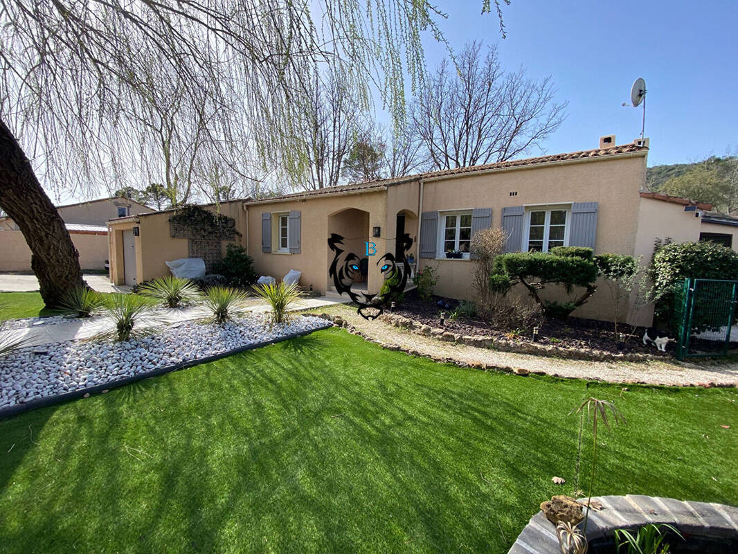 Maison à BAGNOLS-EN-FORET