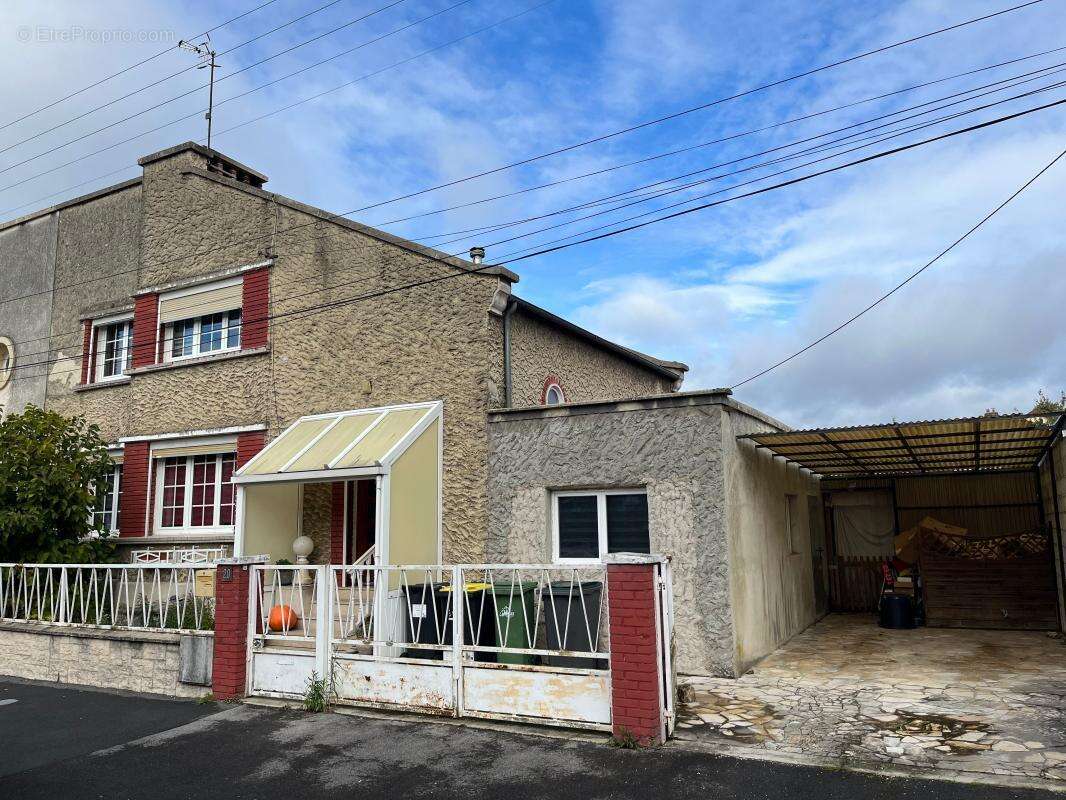 Maison à TERGNIER