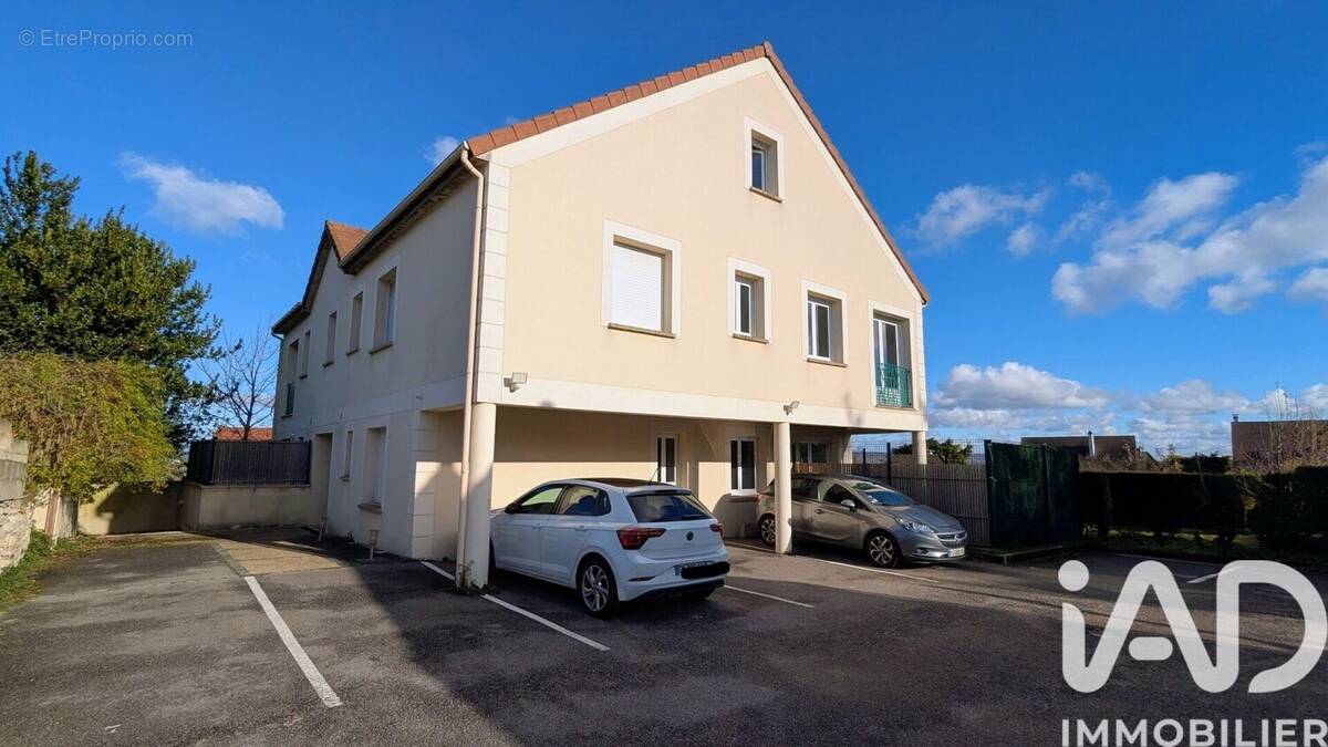 Photo 1 - Appartement à BOUAFLE