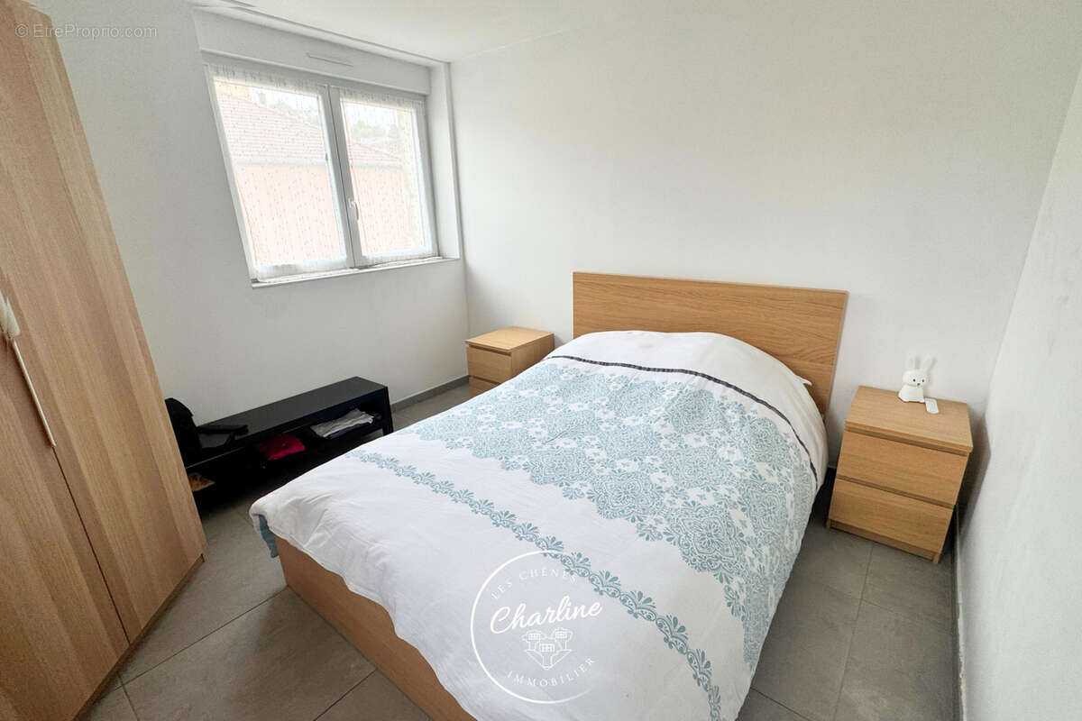 Appartement à AUBOUE