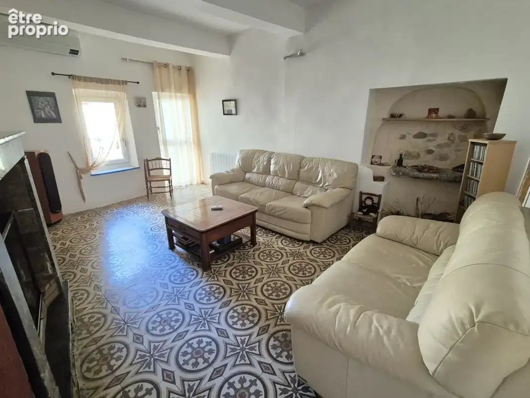 Une maison d’exception, chargée d’histoire et de caractère. - photo 10