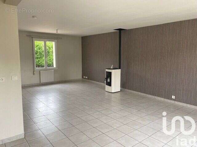 Photo 6 - Maison à TROSLY-BREUIL