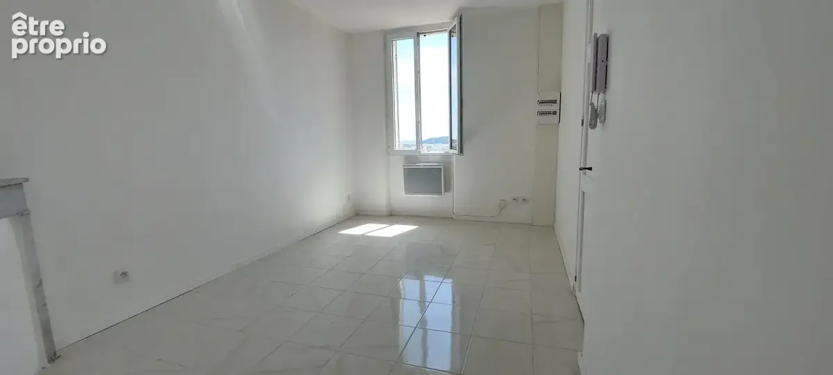 Toulon -  est  appartement dernier etage vue mer - photo 5