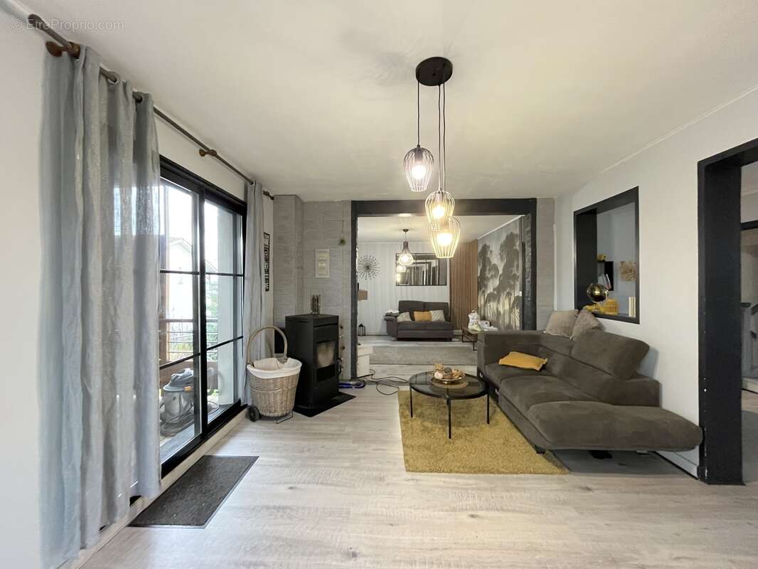 Maison à ARTIGUES-PRES-BORDEAUX