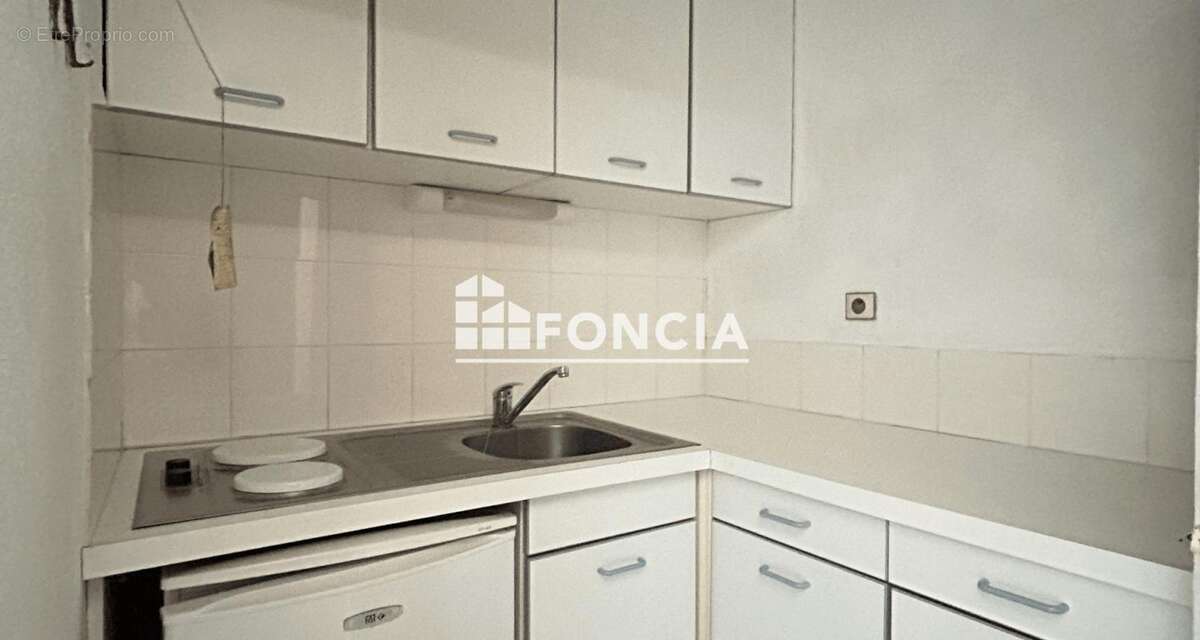 Appartement à CASTELNAUD-DE-GRATECAMBE