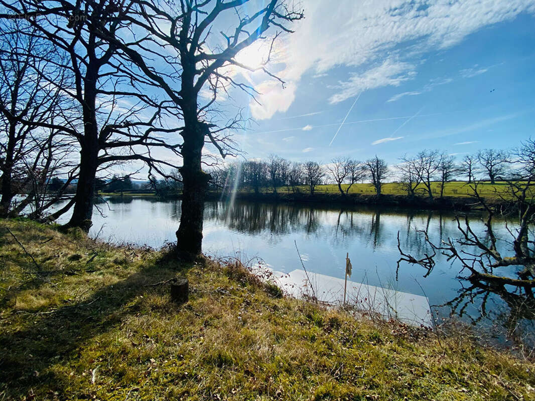 Maison à LAPEYROUSE