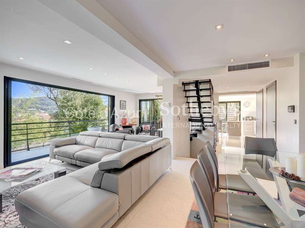 Maison à CANNES