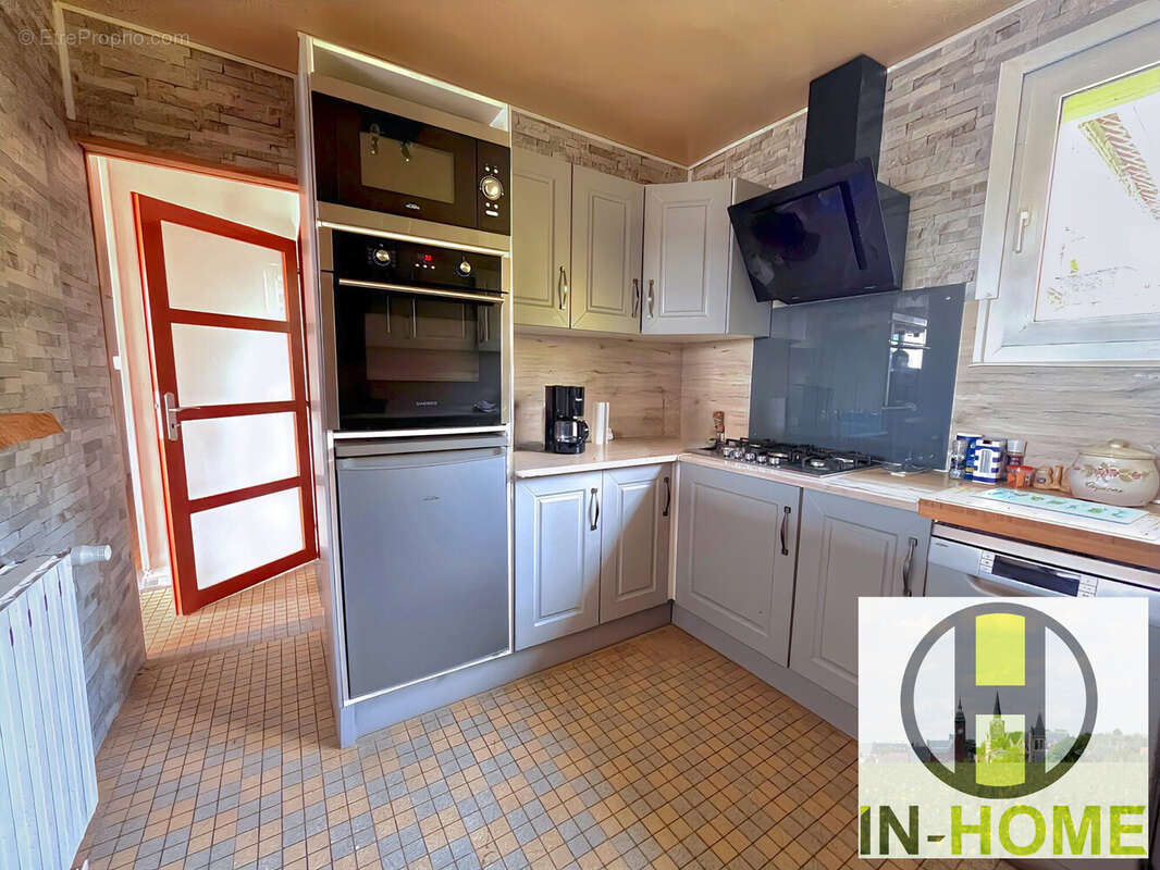 Maison 74 m² à Fignieres  - photo 2