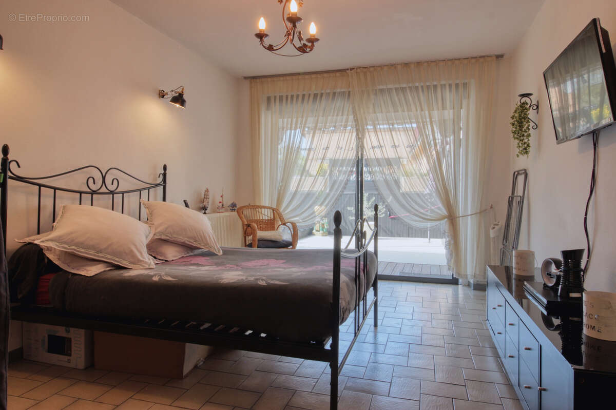 Appartement 150m2 + piscine + 2 terrasses   Marieulles - photo 7