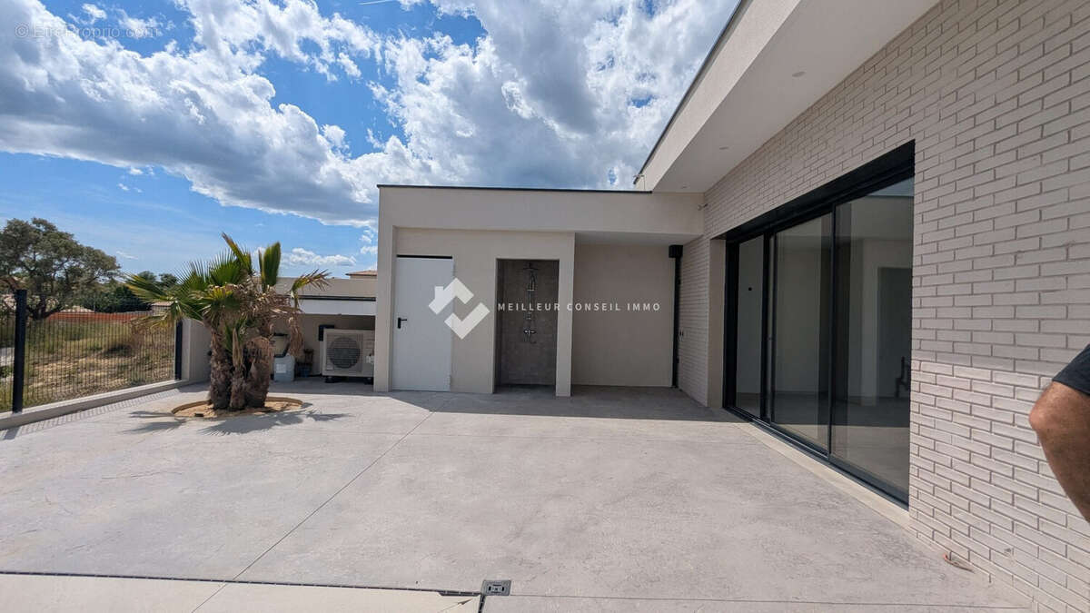 Maison 120 m² à Cazouls-Les-Beziers  - photo 4