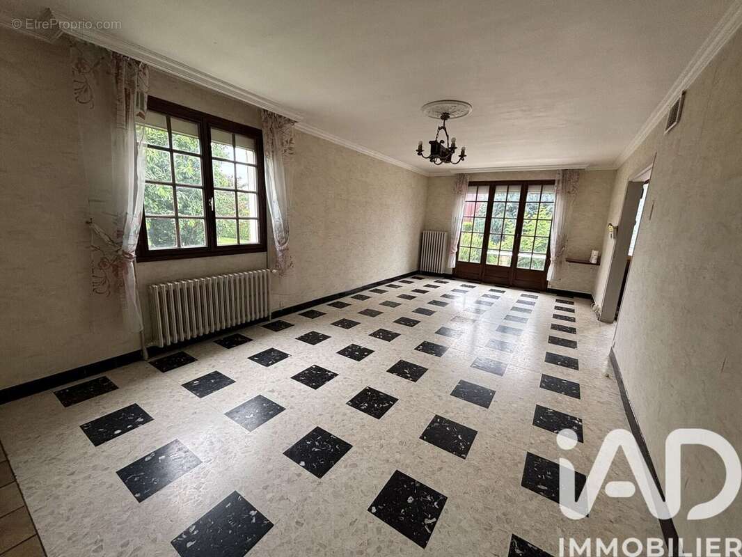 Maison 122 m² à Chuisnes  - photo 6