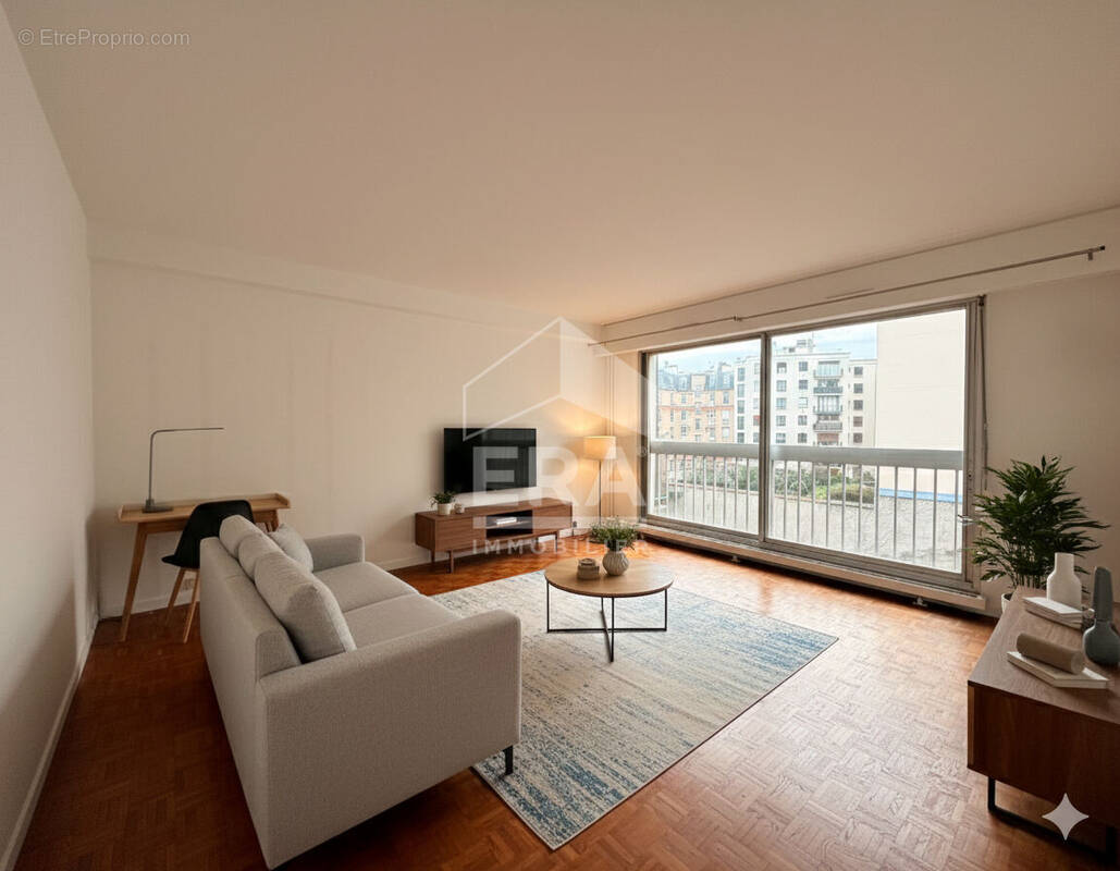 Appartement à PARIS-15E