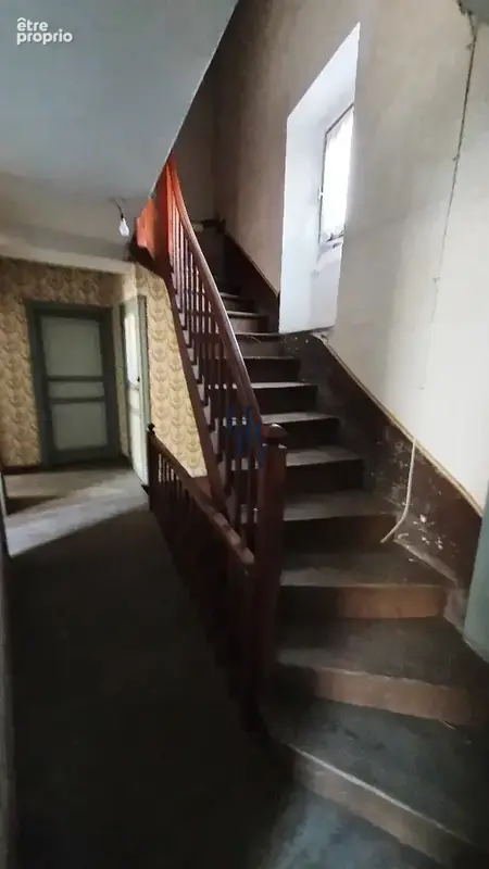 Vente maison de village à rénover avec garage et terrain non attenant - photo 12