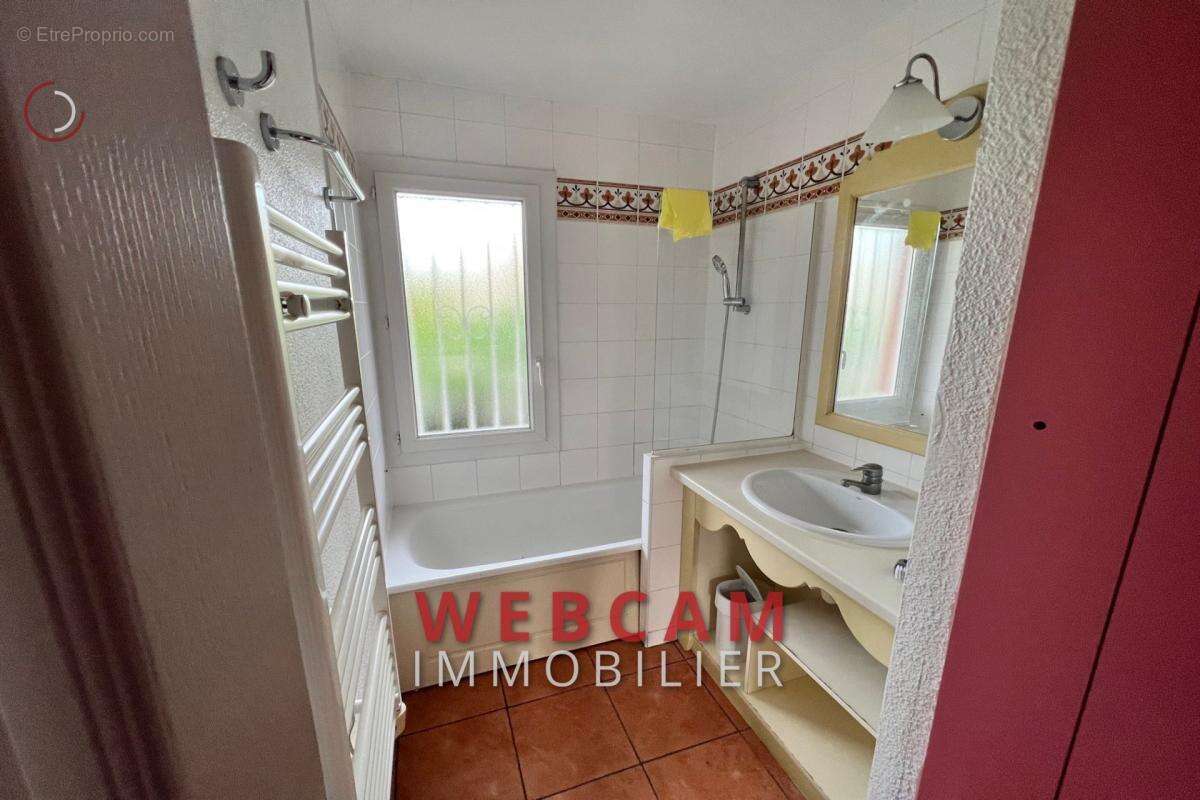 Appartement à MANDELIEU-LA-NAPOULE