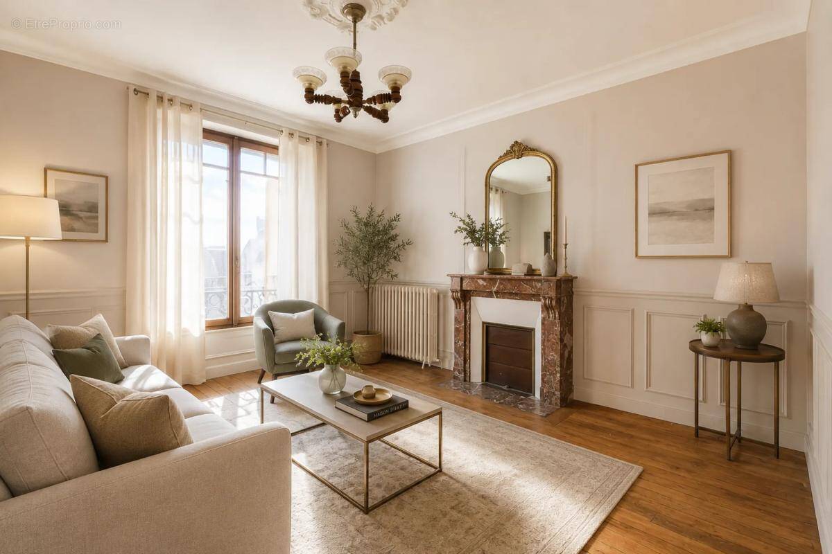 Maison à LA BAZOCHE-GOUET