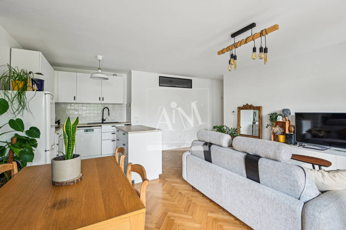 Appartement à NANTERRE
