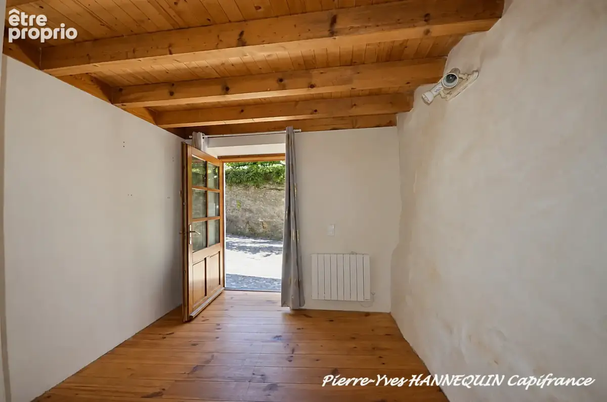 Appartement T3 duplex 76m2 au cœur de la cité médiévale de Conflans - photo 10