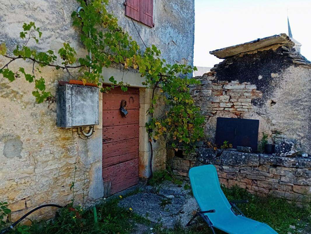 Maison à SAINT-JEAN-DE-LAUR