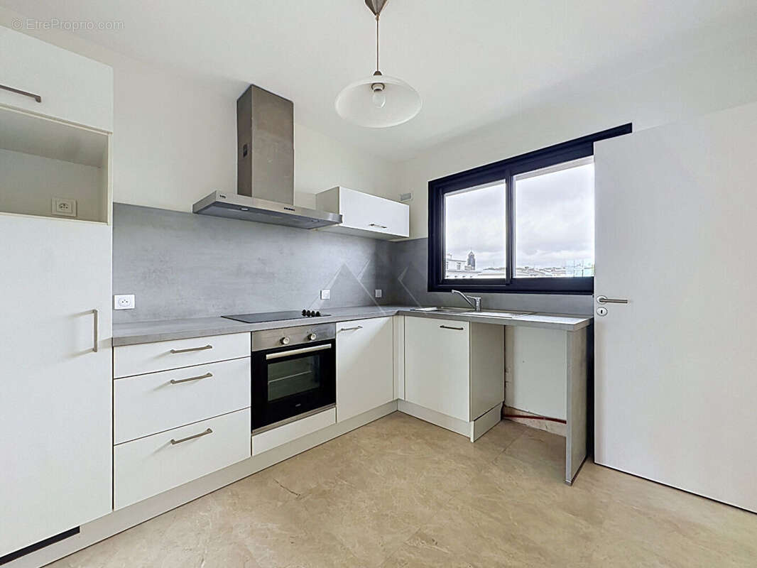 Appartement t5 a vendre centre ville brest siam ascenseur garage vue mer - photo 15