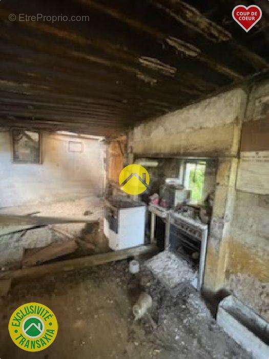 Maison 160 m² à Saint-Flour  - photo 8