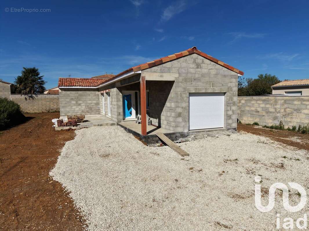 Photo 3 - Maison à AGRIS