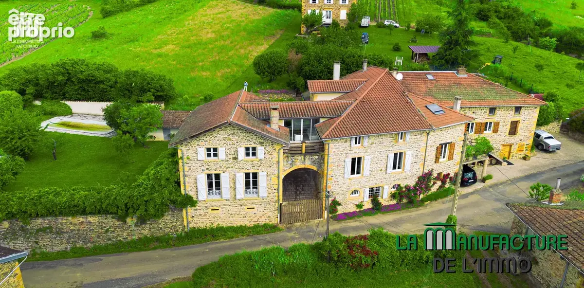 Potentiel incroyable : superbe propriété en pierres dorées 5/6 chambres + 3 salons   piscine   le badier   lét - photo 3