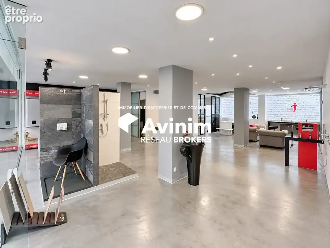 Commerce 97 m² à vendre à Grenoble (38100) - photo 2