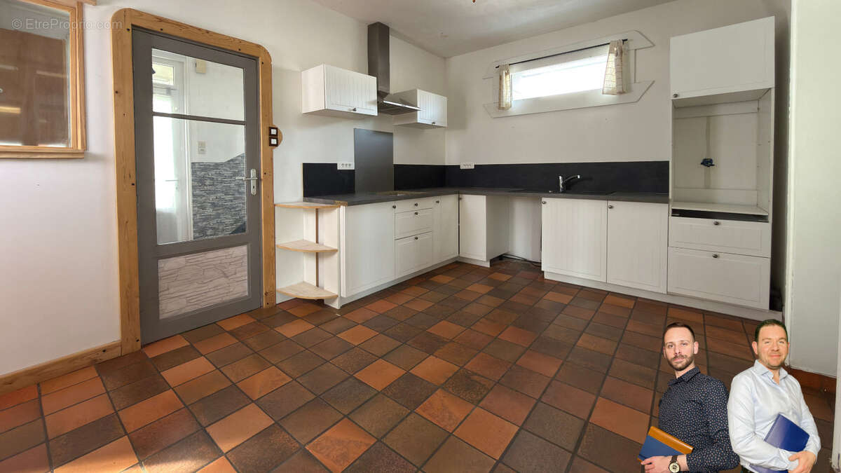 Maison à MONTIGNY-LES-JONGLEURS