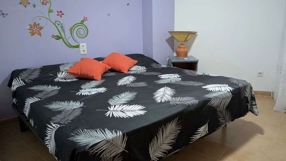 Appartement à LE CAYROL