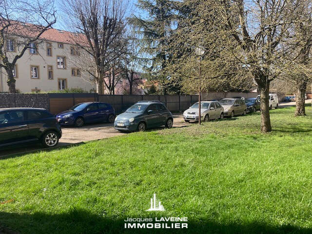 Appartement à LE BAN-SAINT-MARTIN