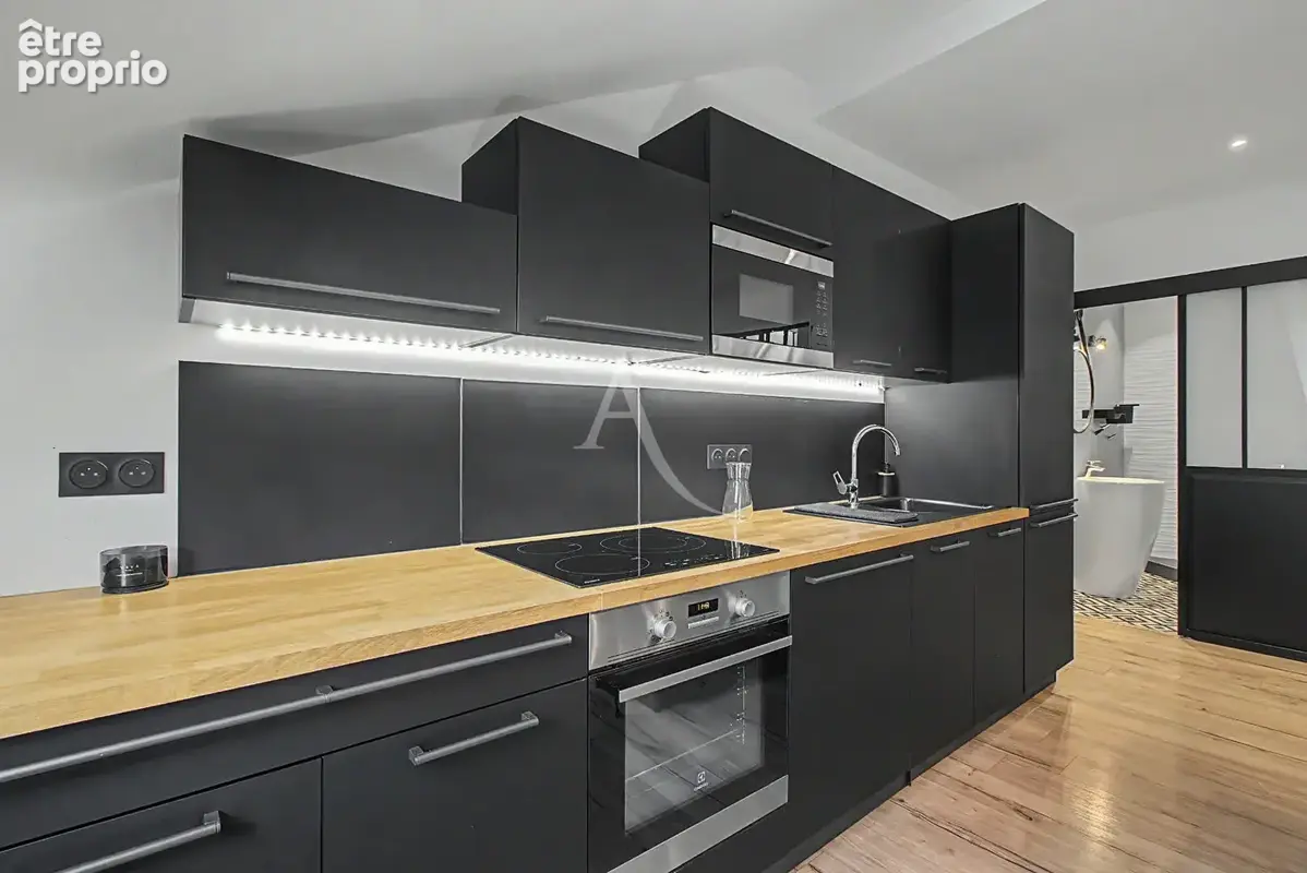 Appartement Annecy 3 pièces refait à neuf en centre ville d'Annecy - photo 5