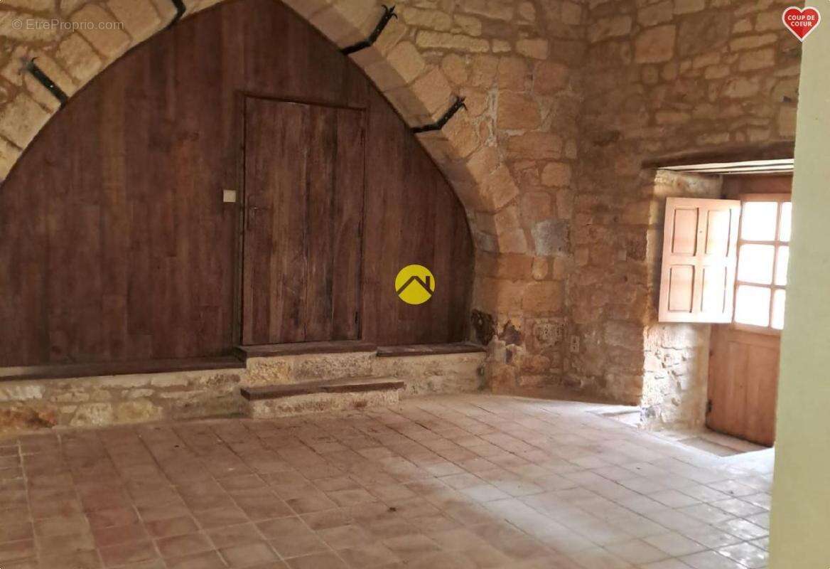 Maison à SAINT-CYPRIEN