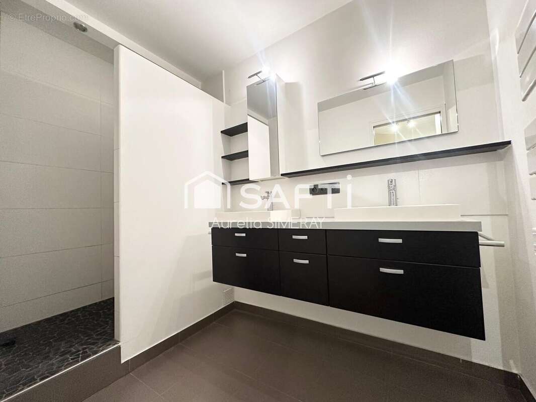 Photo 5 - Appartement à SAINT-APOLLINAIRE